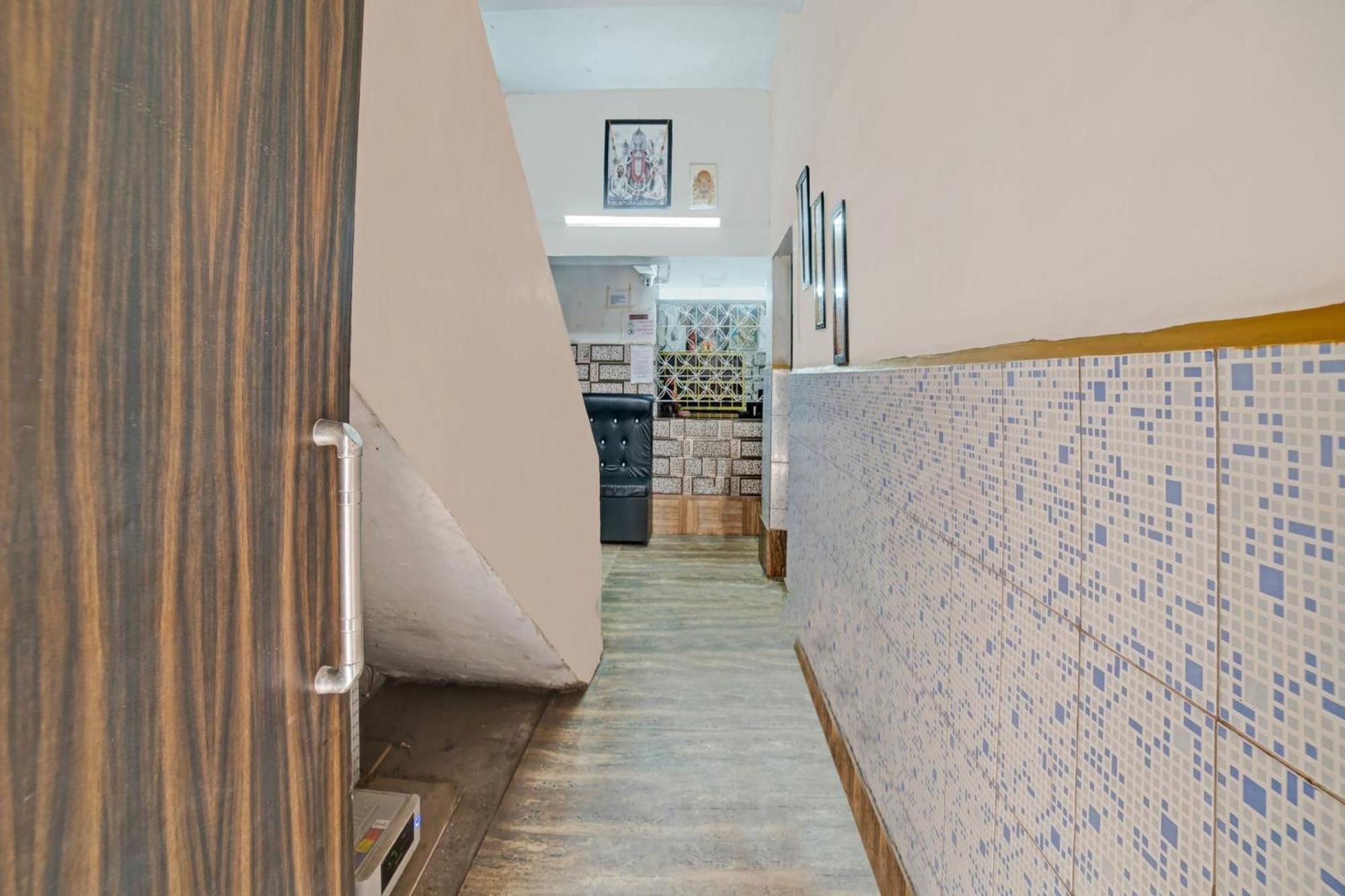 Hotel O Prakash Inn Jamshedpur Exteriör bild